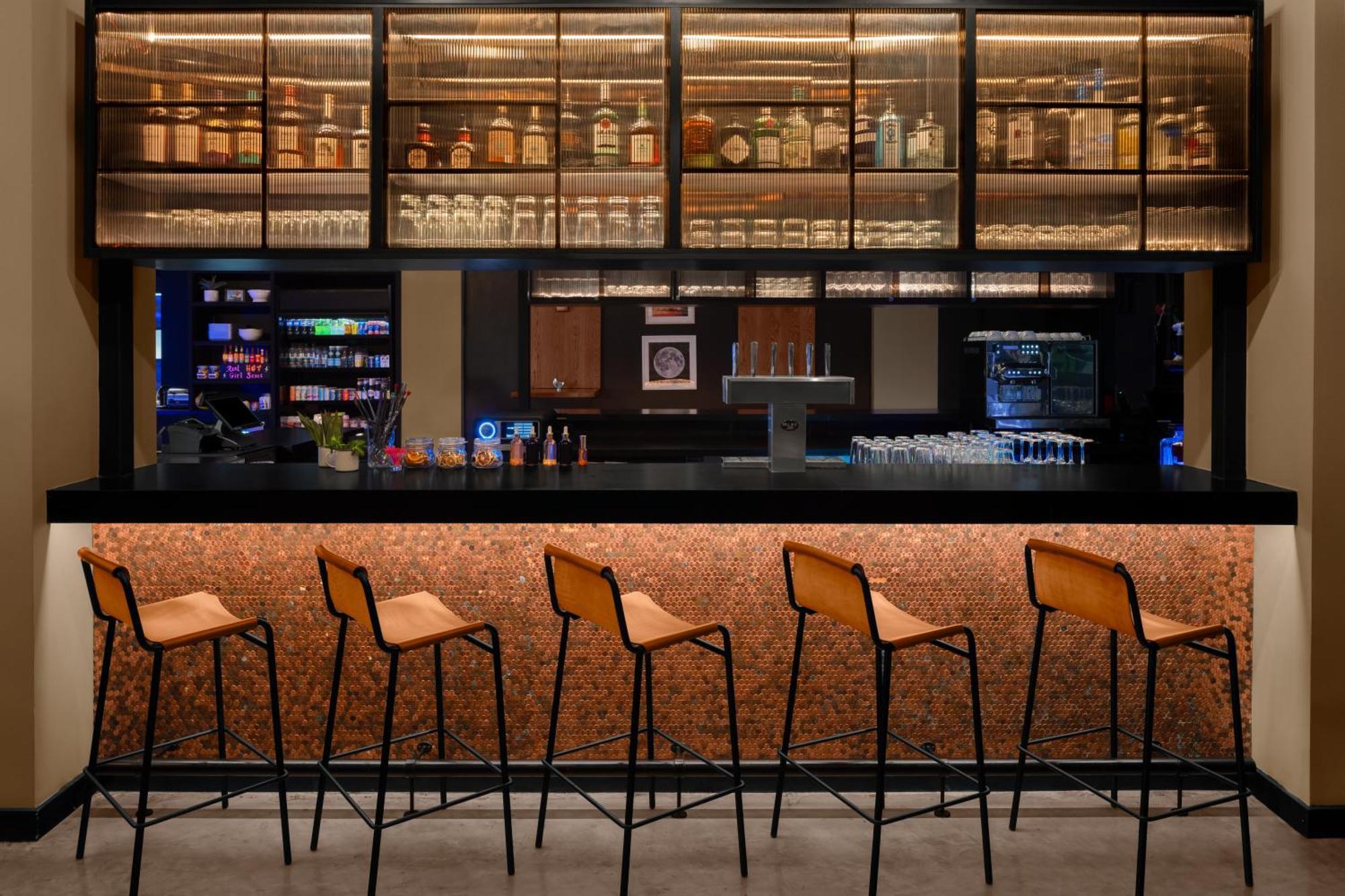 ホテル Moxy Houston Downtown エクステリア 写真